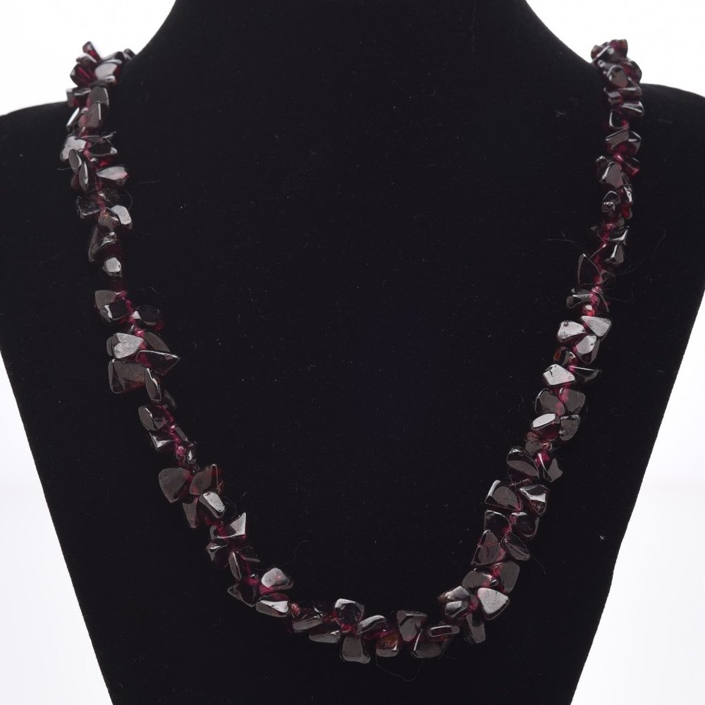 Polished Garnet Chip Necklace Vintage